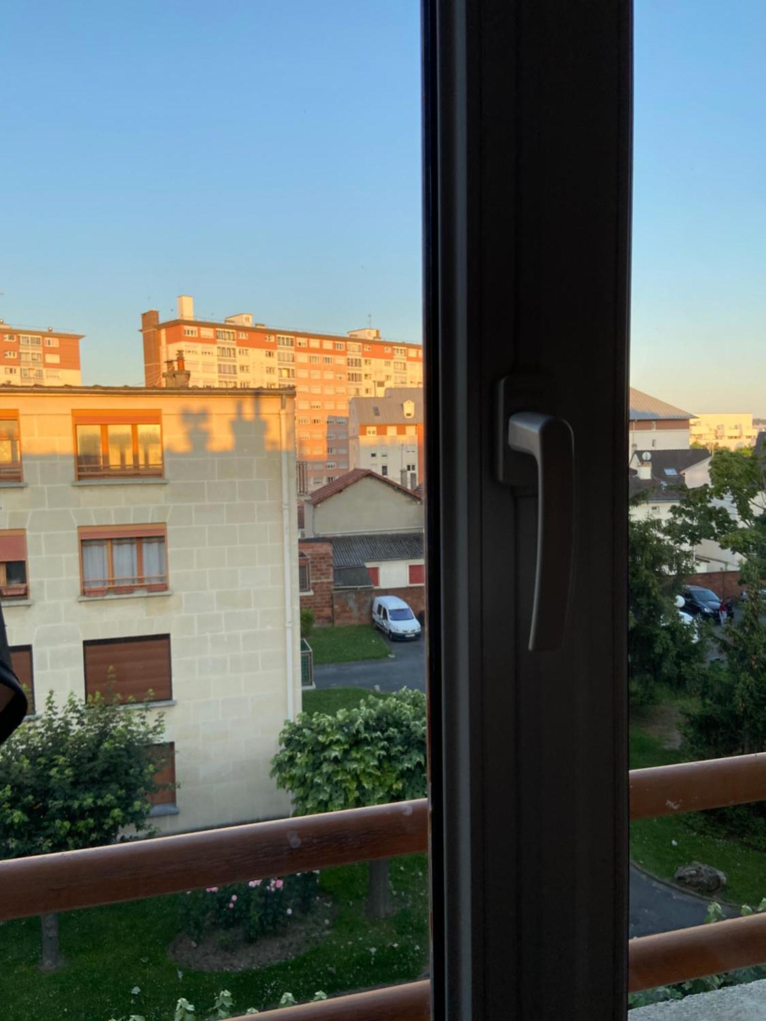 Chambre Double Cosy Aux Portes De Paris ドランシー エクステリア 写真